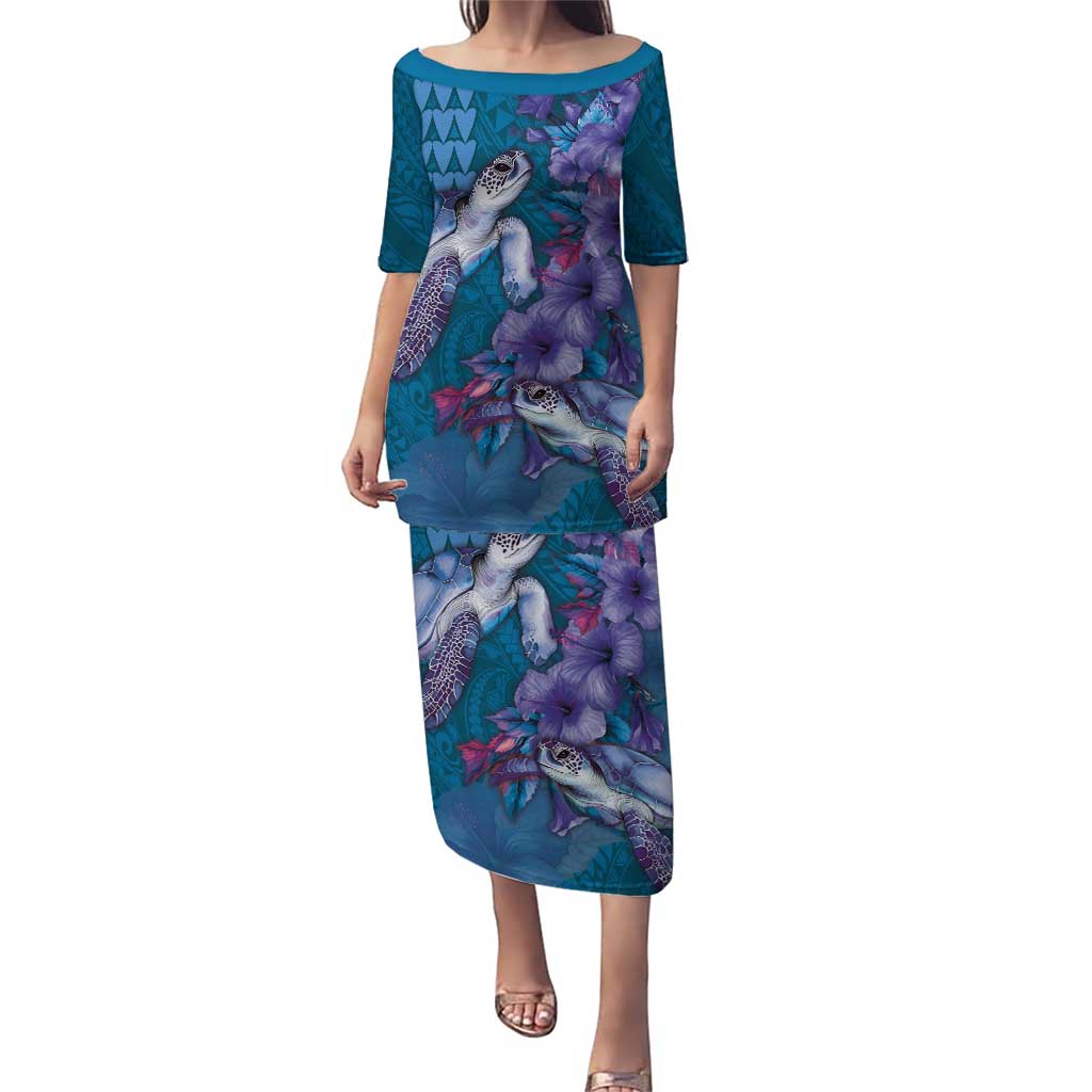 Hawaiian Turtle Love Couple Puletasi - Sweet Hibiscus and Kakau Pattern Sapphire Color LT03 Long Dress Blue - Polynesian Pride