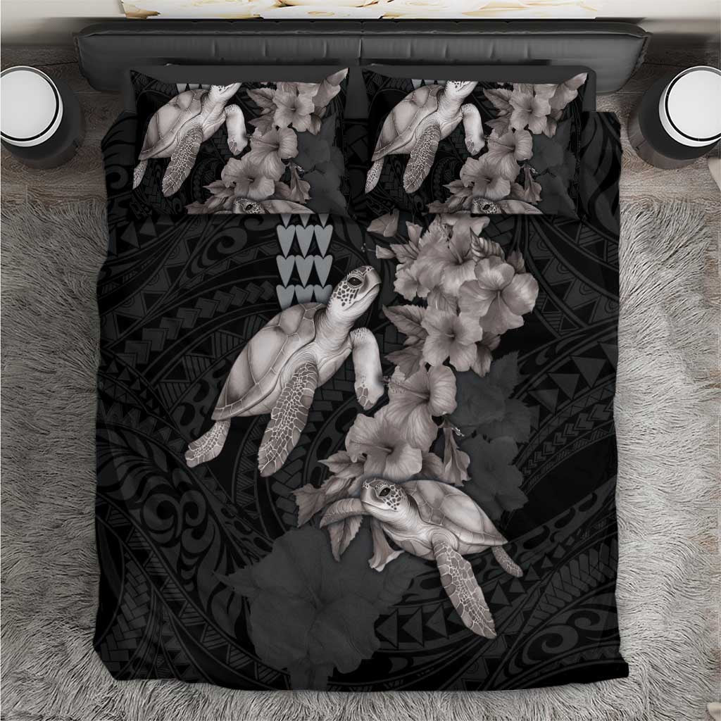 Hawaiian Turtle Love Couple Bedding Set - Sweet Hibiscus and Kakau Pattern Grayscale Color