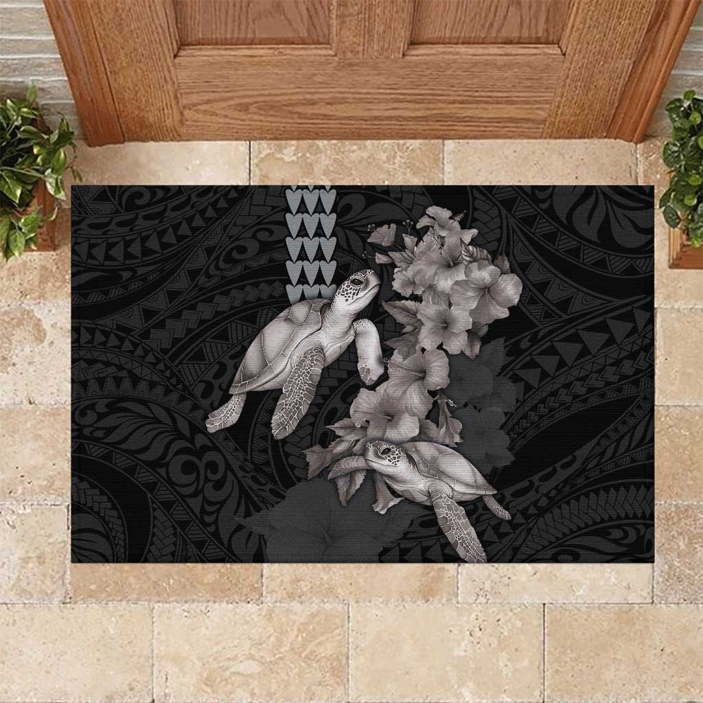 Hawaiian Turtle Love Couple Rubber Doormat - Sweet Hibiscus and Kakau Pattern Grayscale Color LT03 Black - Polynesian Pride