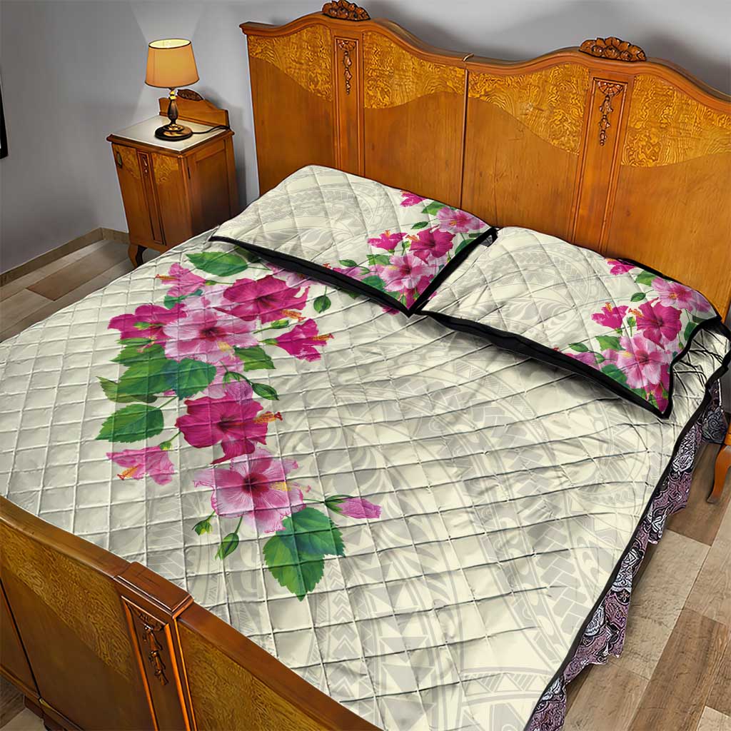 Hawaiian Hibiscus and Art Polynesian Tattoo Quilt Bed Set Beige Color LT03 - Polynesian Pride