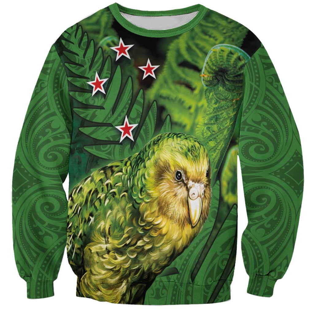 New Zealand Kākāpō Sweatshirt Silver Fern with Close up of Green Fern Leaves and Maori Tattoo