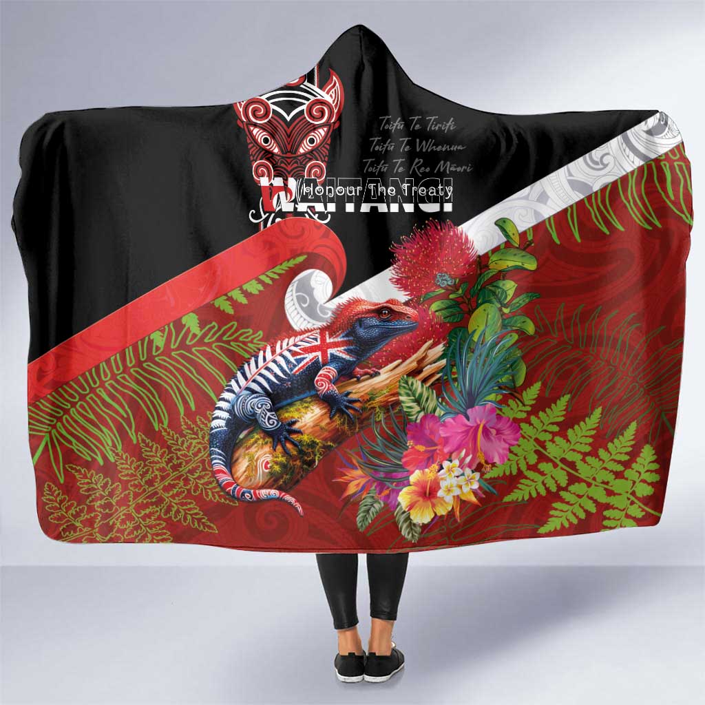 Aotearoa Toitu Te Tiriti Hooded Blanket Waitangi-Honour The Treaty NZ Tuatara and Plants LT03 One Size Multicolor - Polynesian Pride