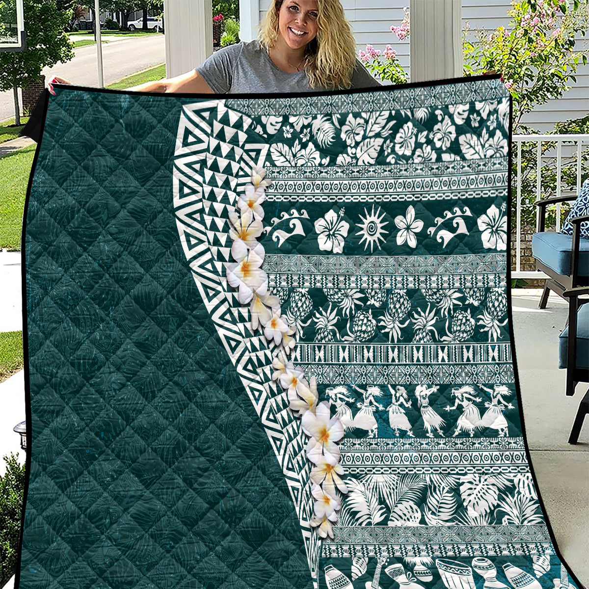 Hawaii Plumeria Tribal Vintage Quilt Special Turquoise LT03 Turquoise - Polynesian Pride