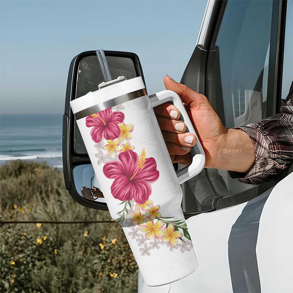 Hawaiian Plumeria and Hibiscus Tumbler With Handle - White Mode LT03 - Polynesian Pride