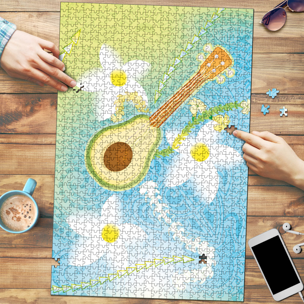 Hawaiian Ukulele Avocado Puzzle Leis and Polynesian Pattern LT03 White - Polynesian Pride