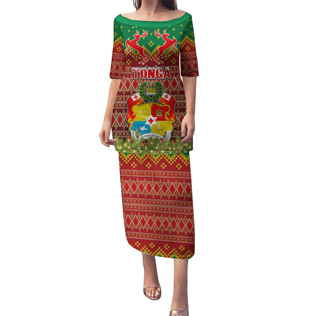 Personalised Tonga Christmas Puletasi Coat of Arms and Map Beautiful Merry Xmas Snowflake LT03 Long Dress Red - Polynesian Pride