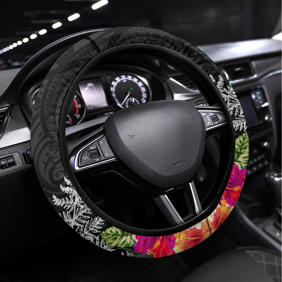 New Zealand Tuatara Steering Wheel Cover Silver Fern Hibiscus and Tribal Maori Pattern Black Color