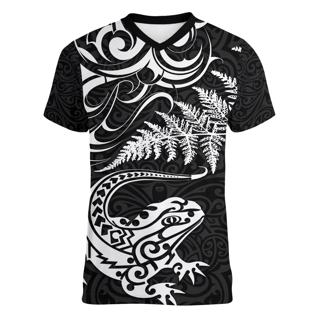 New Zealand Tuatara Tribal Tattoo Women V-Neck T-Shirt Silver Fern and Maori Pattern Black Color