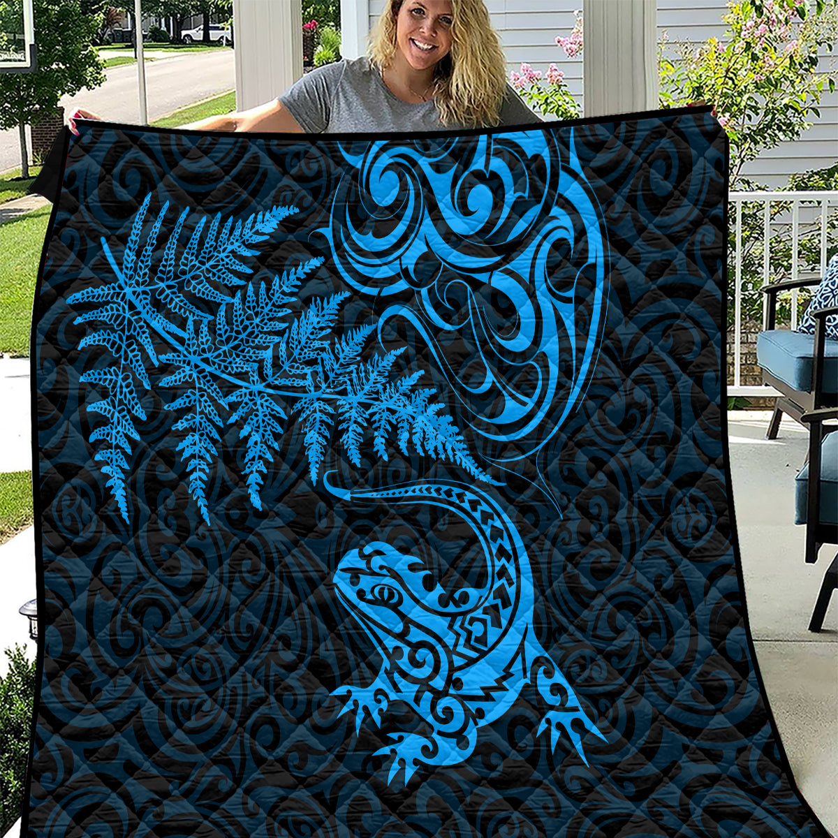 New Zealand Tuatara Tribal Tattoo Quilt Silver Fern and Maori Pattern Blue Color