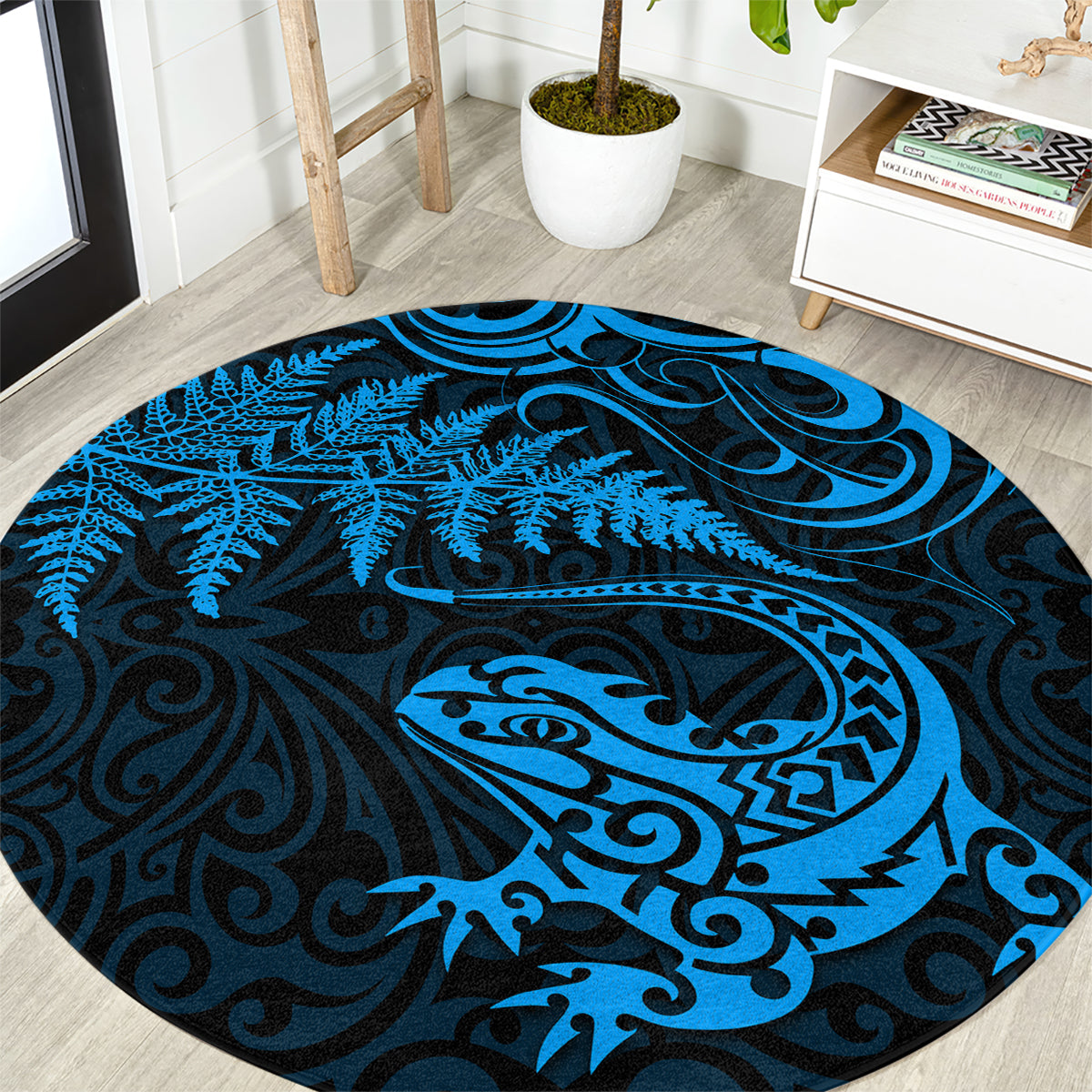 New Zealand Tuatara Tribal Tattoo Round Carpet Silver Fern and Maori Pattern Blue Color