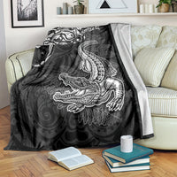 New Zealand Crocodile Tattoo and Fern Blanket Maori Pattern LT03 Black - Polynesian Pride