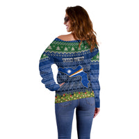 Personalised Marshall Islands Christmas Off Shoulder Sweater Coat of Arms and Map Beautiful Merry Xmas Snowflake LT03 - Polynesian Pride