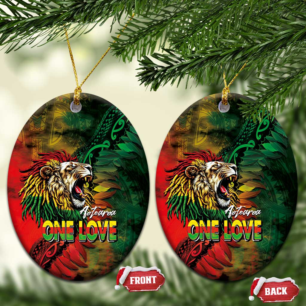 Aotearoa One Love Ceramic Ornament Reggae Lion with Kakahu Huruhuru LT03 Oval Black - Polynesian Pride