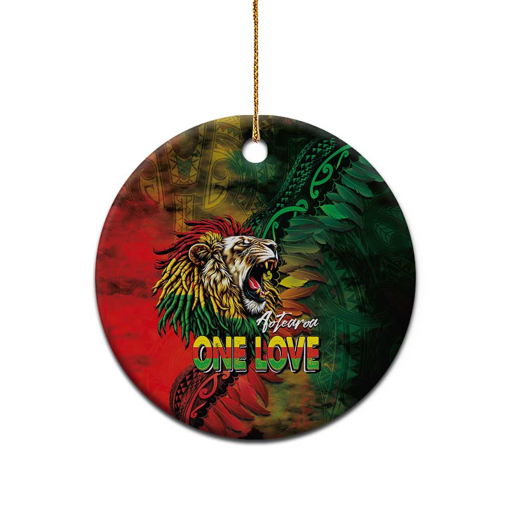 Aotearoa One Love Ceramic Ornament Reggae Lion with Kakahu Huruhuru LT03 - Polynesian Pride