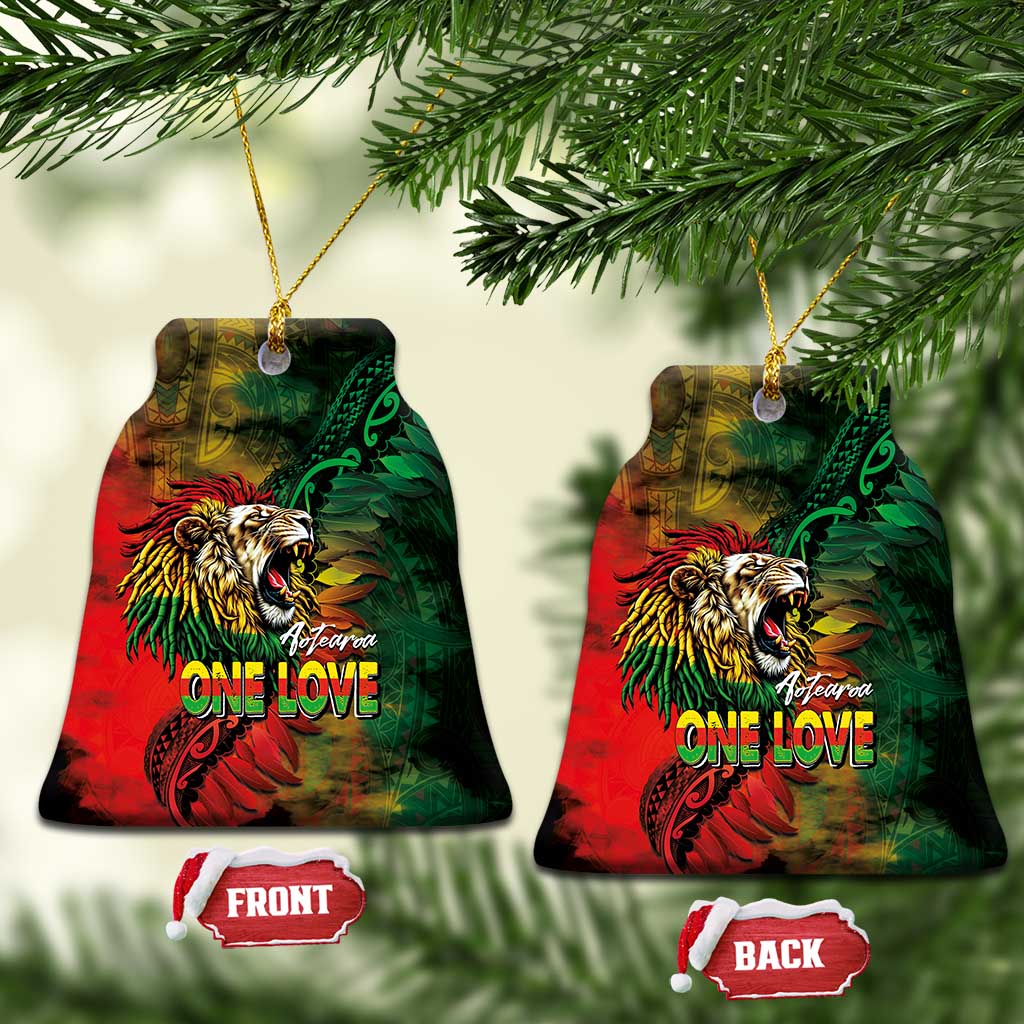 Aotearoa One Love Ceramic Ornament Reggae Lion with Kakahu Huruhuru LT03 Bell Flake Black - Polynesian Pride