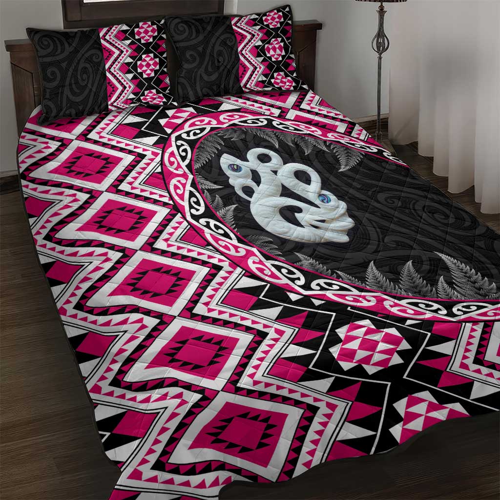 Pink Taniko Motif Aotearoa Manaia and Silver Fern Quilt Bed Set LT03 Pink - Polynesian Pride
