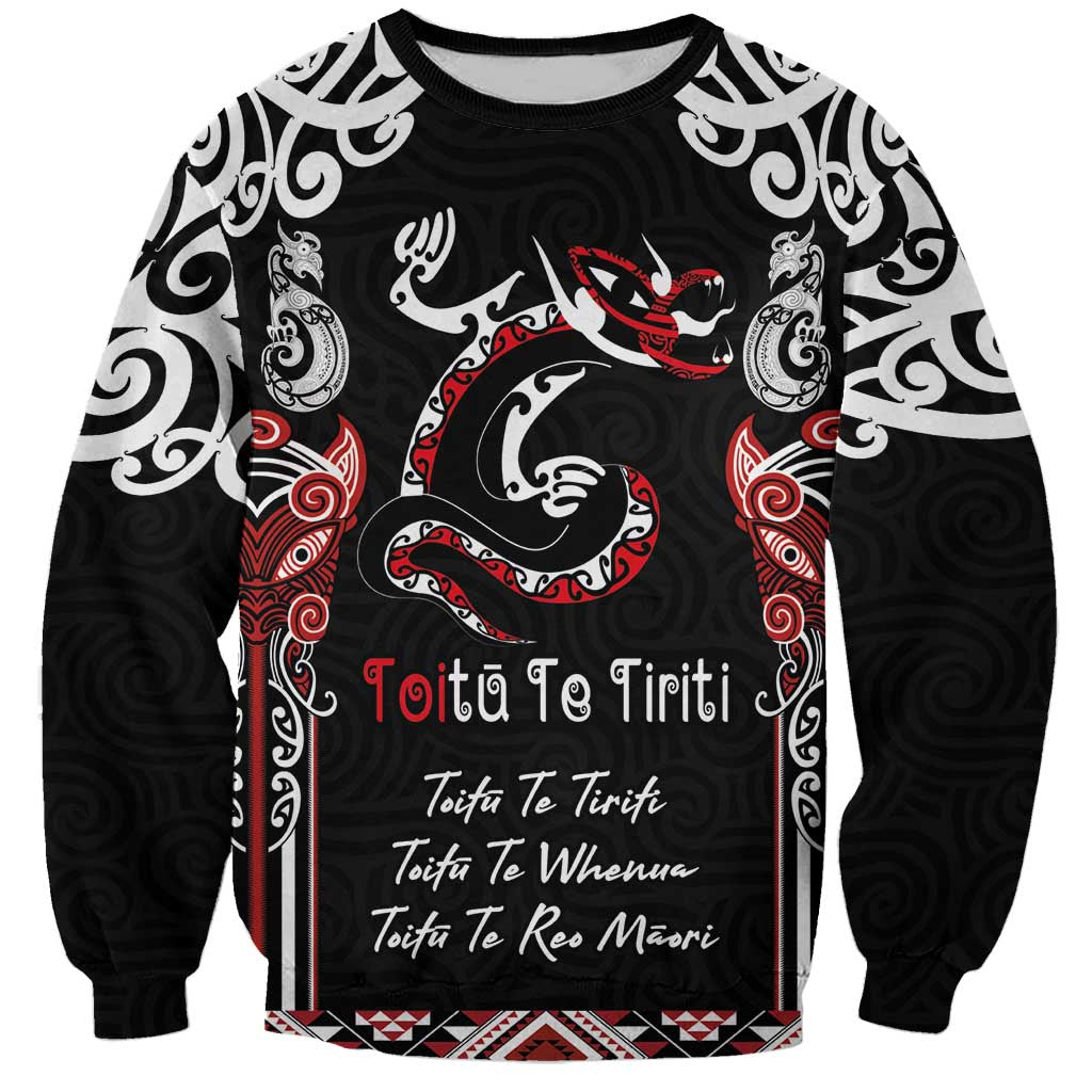 Aotearoa Toitu Te Tiriti-Maori Taniwha Sweatshirt Toitu Te Whenua Toitu Te Reo Maori LT03 Unisex Black - Polynesian Pride
