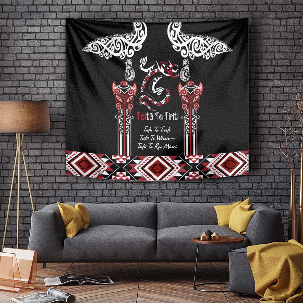 Aotearoa Toitu Te Tiriti-Maori Taniwha Tapestry Toitu Te Whenua Toitu Te Reo Maori LT03 Black - Polynesian Pride