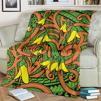 New Zealand Kowhai Flowers Blanket Maori Koru Pattern LT03 - Polynesian Pride