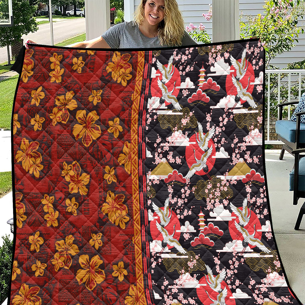 Pan-Pacific Festival Quilt Hawaiian Tribal and Japanese Pattern Together Culture