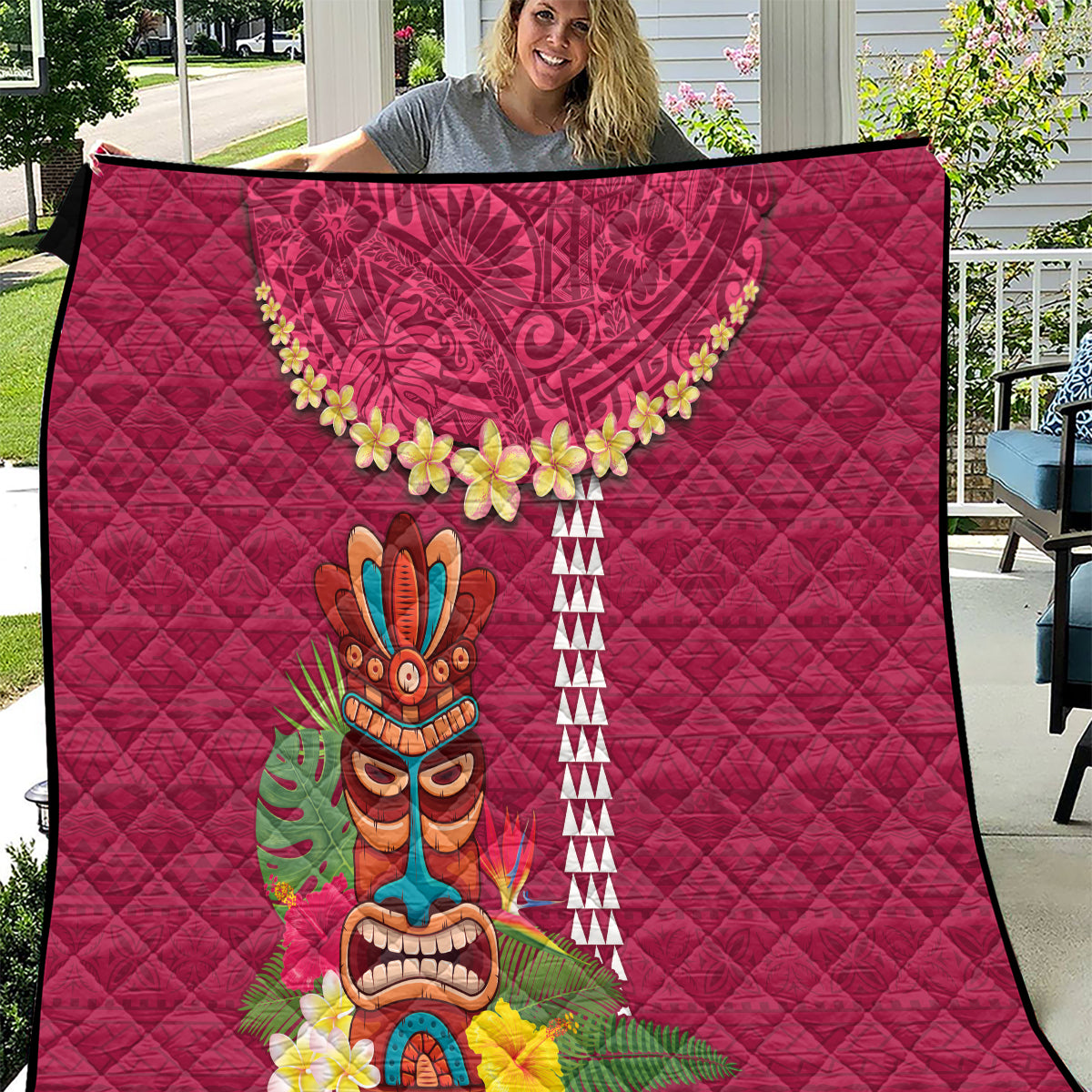 Hawaii Plumeria Lei Quilt Tiki and Kakau Pattern Pink Color