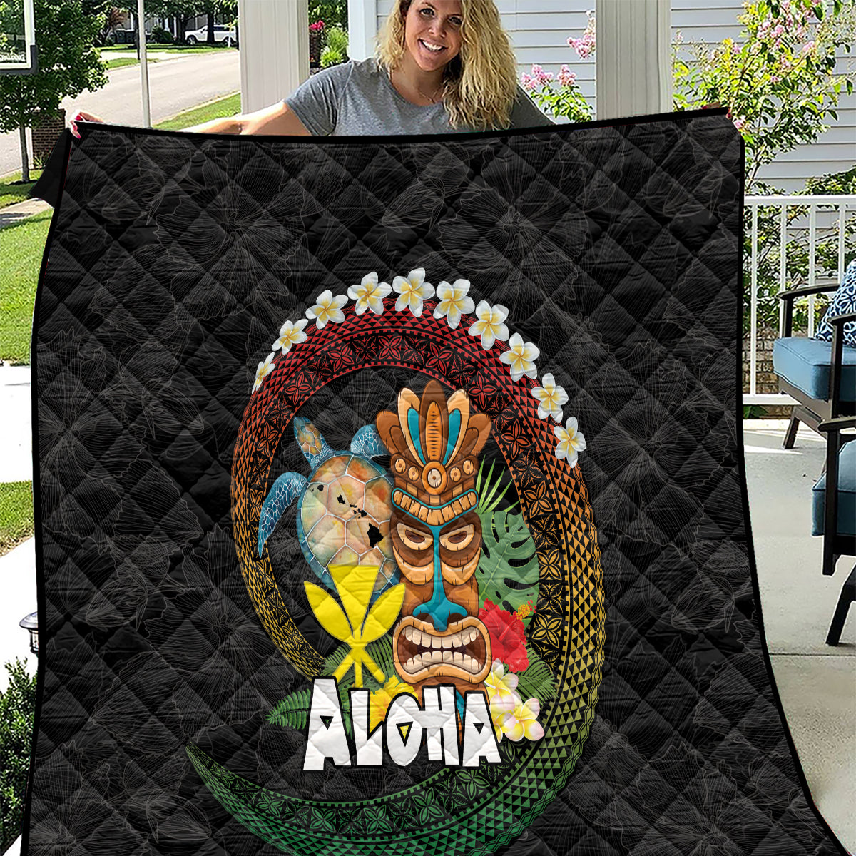 Aloha Hawaii Quilt Kanaka Maoli with Polynesian Spiral Plumeria LT03 Black - Polynesian Pride