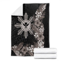 Tropical Hawaii and Philippines Blanket Kanaka Maoli and Sun Badge Batok Tattoo Grayscale LT03 - Polynesian Pride