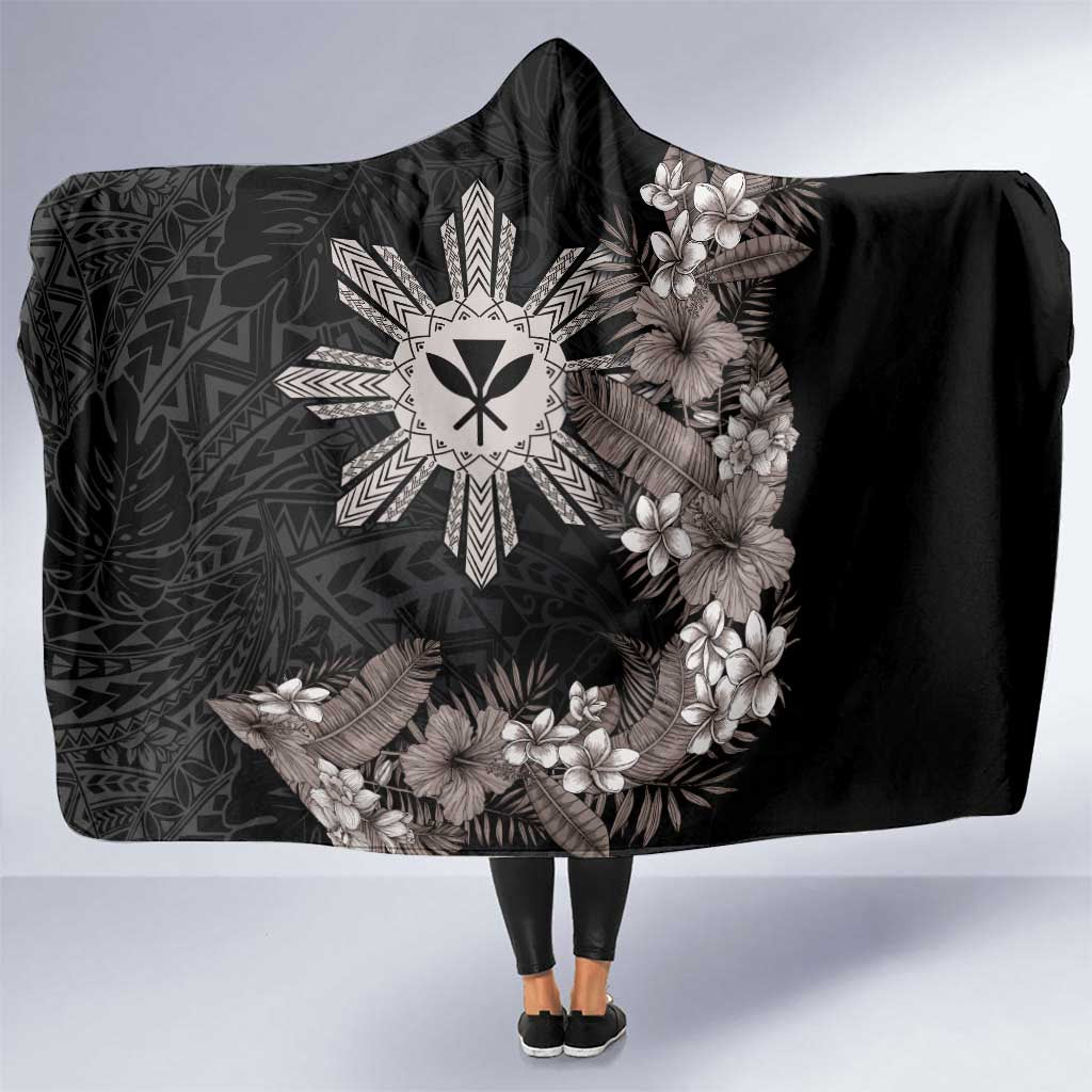 Tropical Hawaii and Philippines Hooded Blanket Kanaka Maoli and Sun Badge Batok Tattoo Grayscale LT03 One Size Black - Polynesian Pride