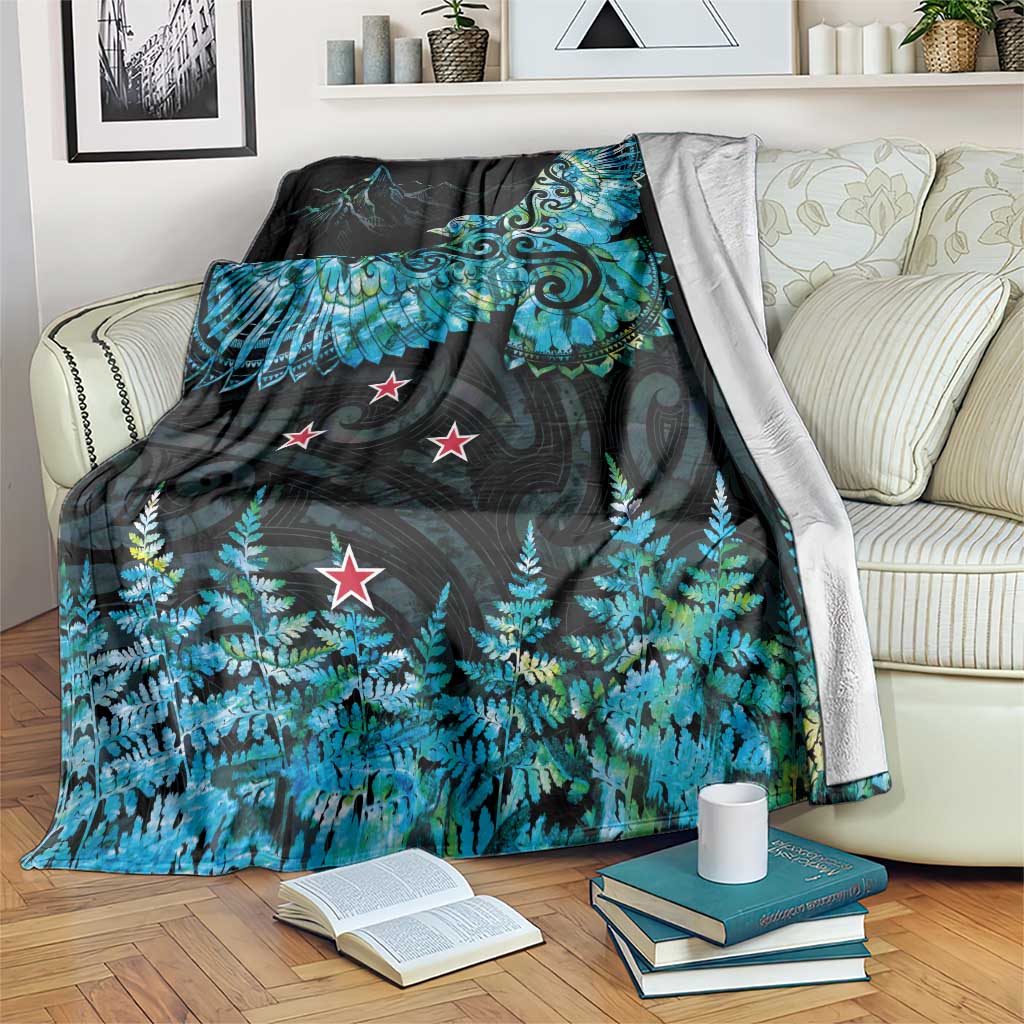 New Zealand Kea Bird Blanket Maori Tattoo and Silver Fern Paua Shell Style LT03 Black - Polynesian Pride