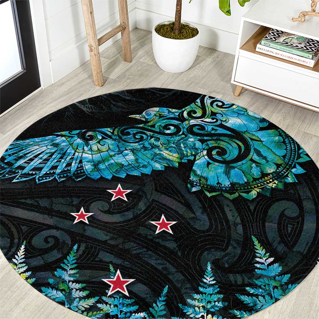 New Zealand Kea Bird Round Carpet Maori Tattoo and Silver Fern Paua Shell Style