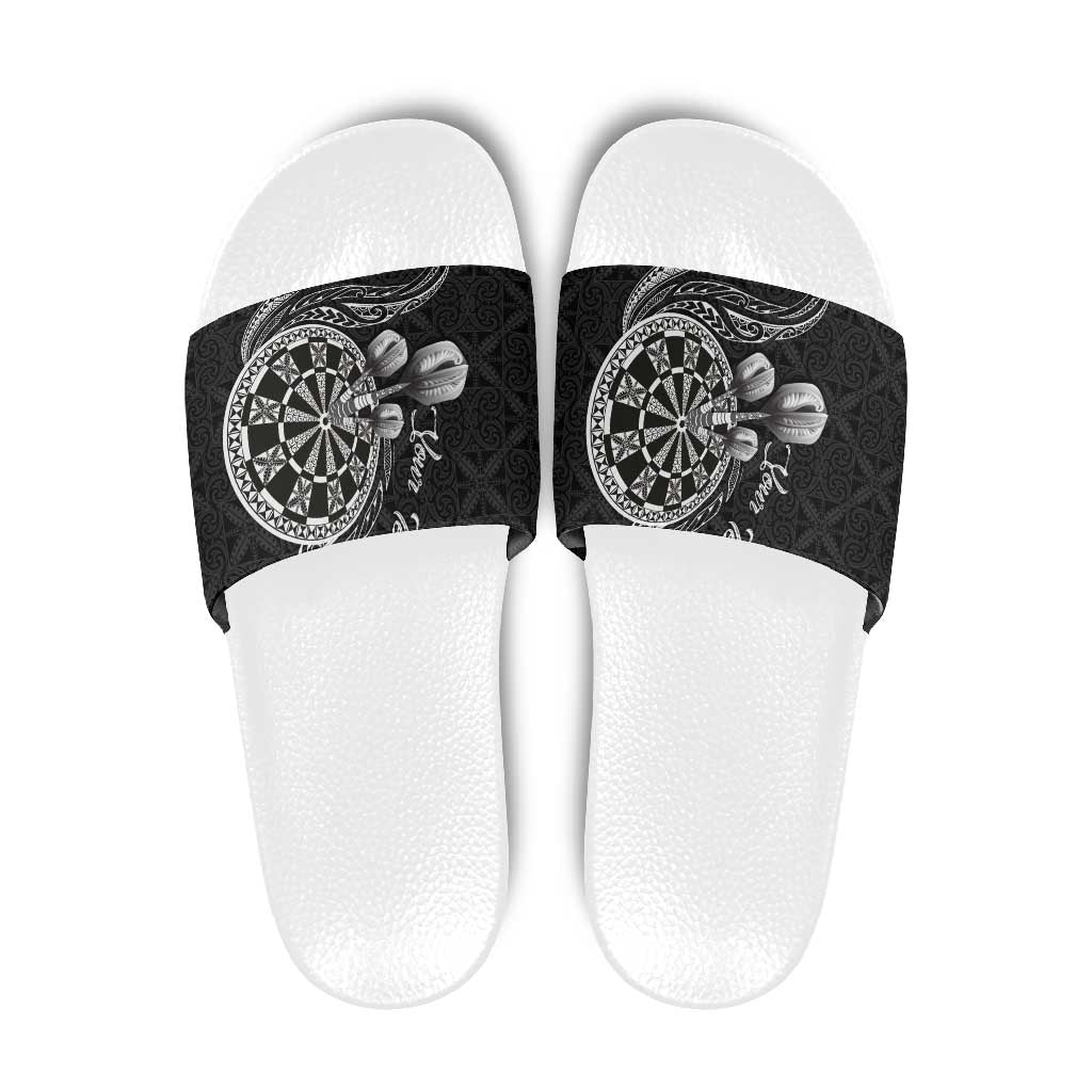 Personalised Niue Darts Masters Slide Sandals Tribal Hiapo Dartboard LT03 Black - Polynesian Pride