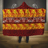 Samoa Siapo and Tapa Hooded Blanket Pacific Tribal Pattern with Hibiscus Striped Style LT03 - Polynesian Pride
