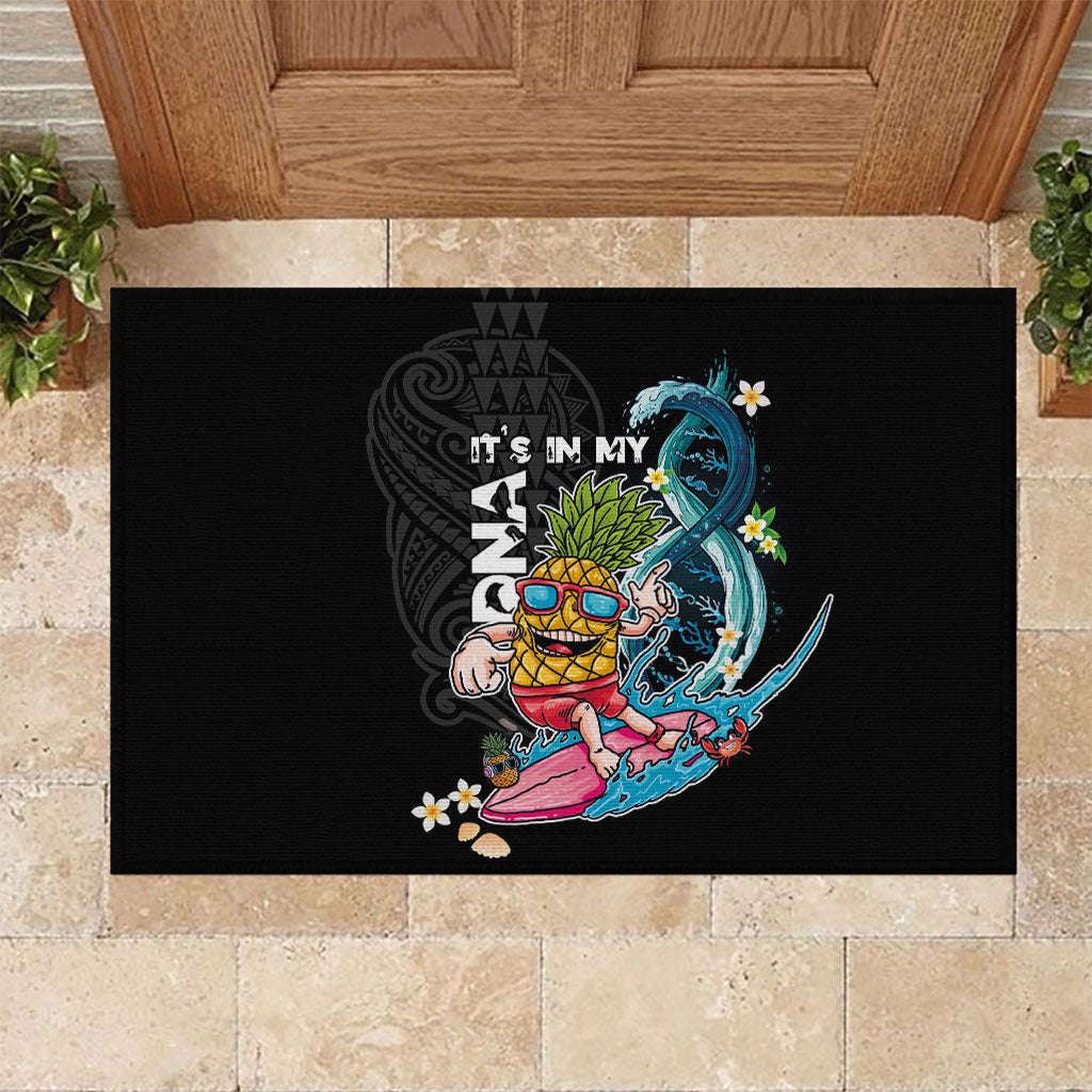 Hawaii Pineapple Surfing Rubber Doormat It's in My DNA - Kakau and Polynesian Pattern LT03 Black - Polynesian Pride