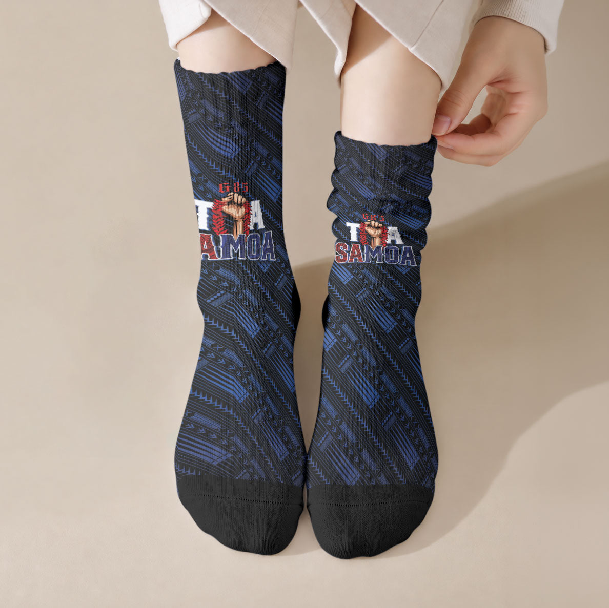 Toa Samoa Rugby Crew Socks Siva Tau - Samoan Warriors Pacific Pattern LT03 Crew Socks Navy - Polynesian Pride