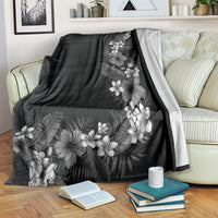Hawaii Tropical Flowers and Leaves Blanket Tapa Pattern Grayscale Mode LT03 Grayscale - Polynesian Pride