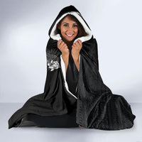 Hawaii Tropical Flowers and Leaves Hooded Blanket Tapa Pattern Grayscale Mode LT03 - Polynesian Pride