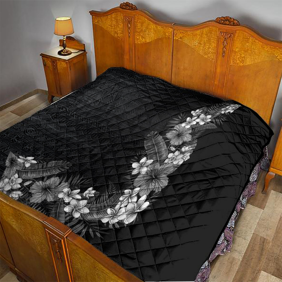 Hawaii Tropical Flowers and Leaves Quilt Tapa Pattern Grayscale Mode LT03 - Polynesian Pride
