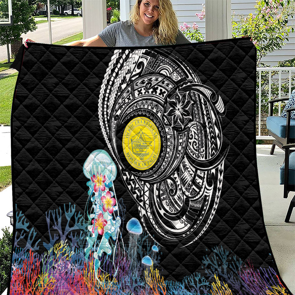 Palau Jellyfish Quilt Coral Reef with Polynesian Pattern LT03 Black - Polynesian Pride