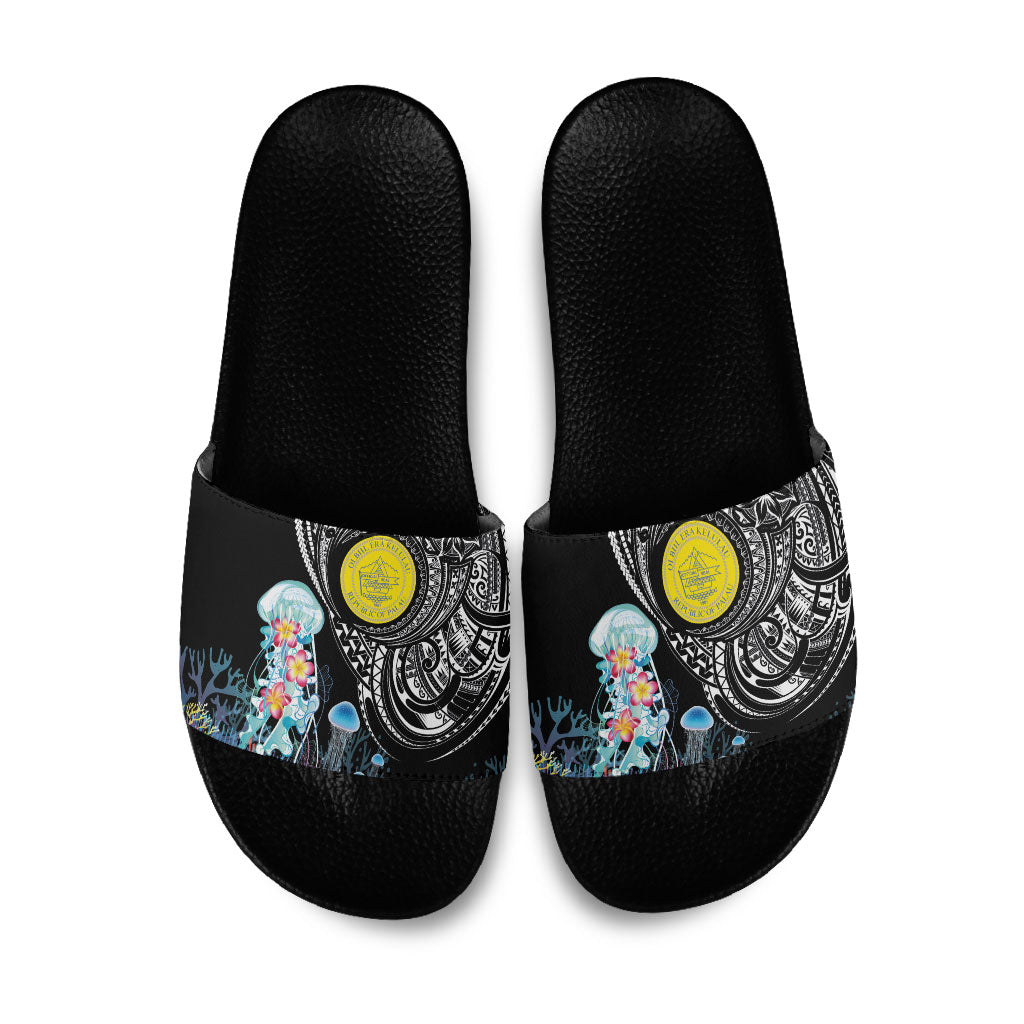 Palau Jellyfish Slide Sandals Coral Reef with Polynesian Pattern LT03 Black - Polynesian Pride