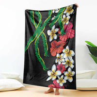 Hawaiian Tropical Flowers and Maile Pikake Blanket Polynesian Tribal Pattern Black Color LT03 - Polynesian Pride