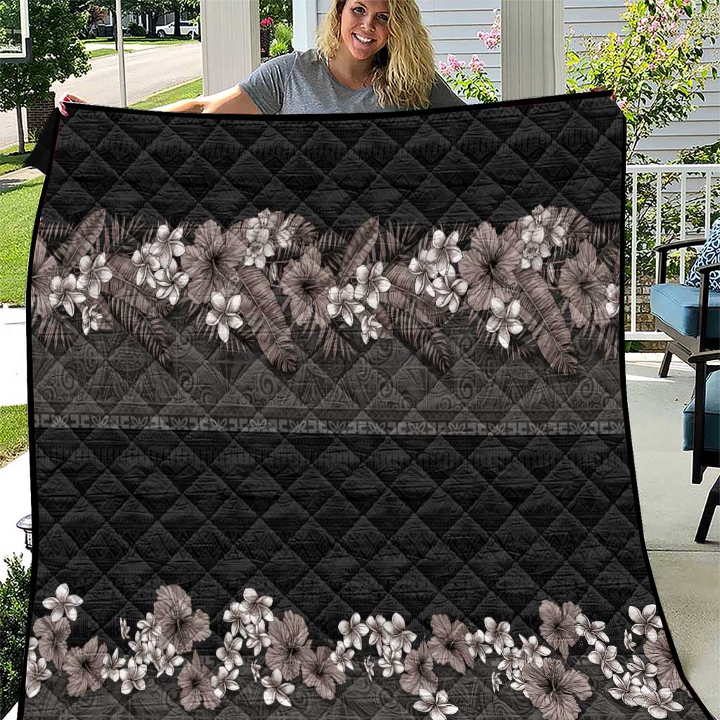Hawaiian Tropical Flowers and Tribal Polynesian Tattoo Quilt Grayscale Mode LT03 Black - Polynesian Pride