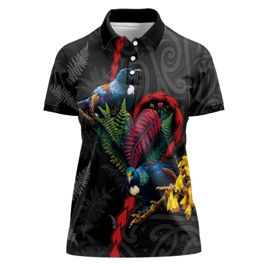 New Zealand Tui Birds Love Couple Women Polo Shirt The Heart of Silver Fern Leaves and Maori Tattoo Pattern