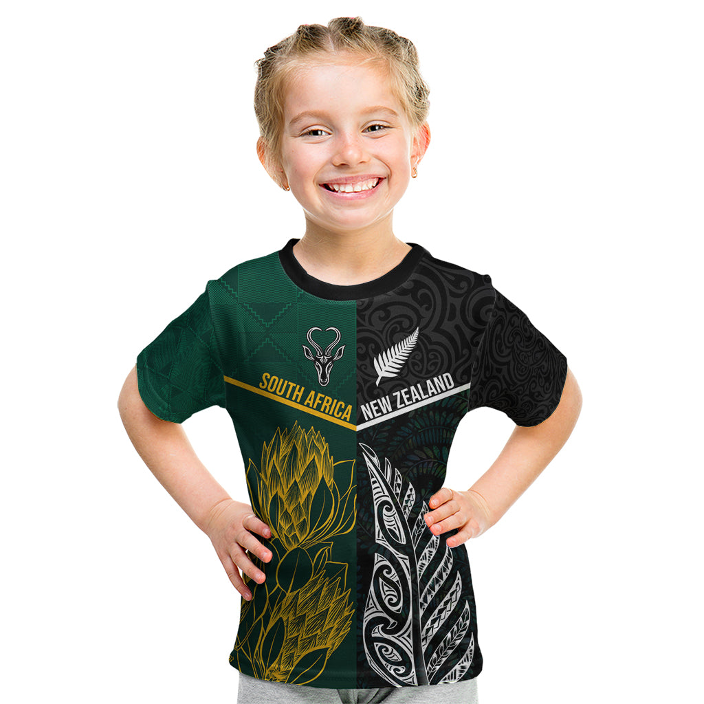 South Africa and New Zealand Kid T Shirt King Protea and Silver Fern Mix Culture Pattern LT03 Black - Polynesian Pride