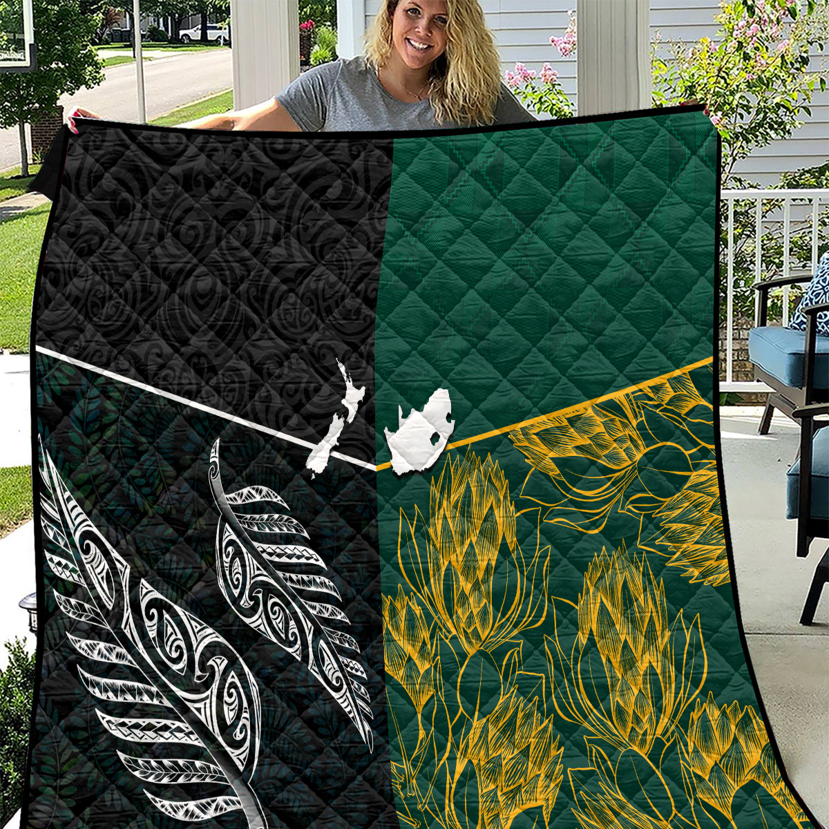 South Africa and New Zealand Quilt King Protea and Silver Fern Mix Culture Pattern LT03 Black - Polynesian Pride