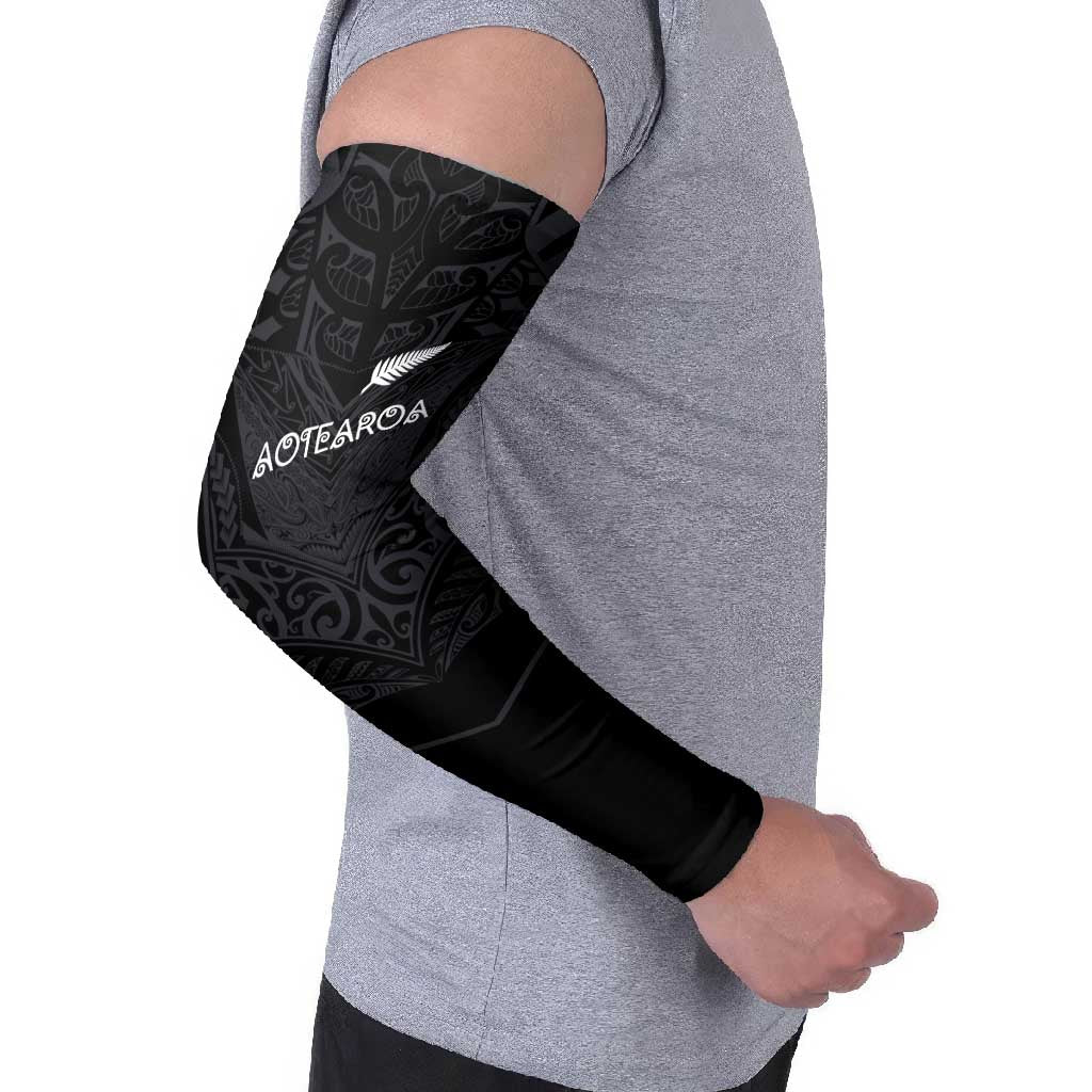 Custom Aotearoa Rugby Arm Sleeves The Blacks-Sporty T90 Style LT03 - Polynesian Pride
