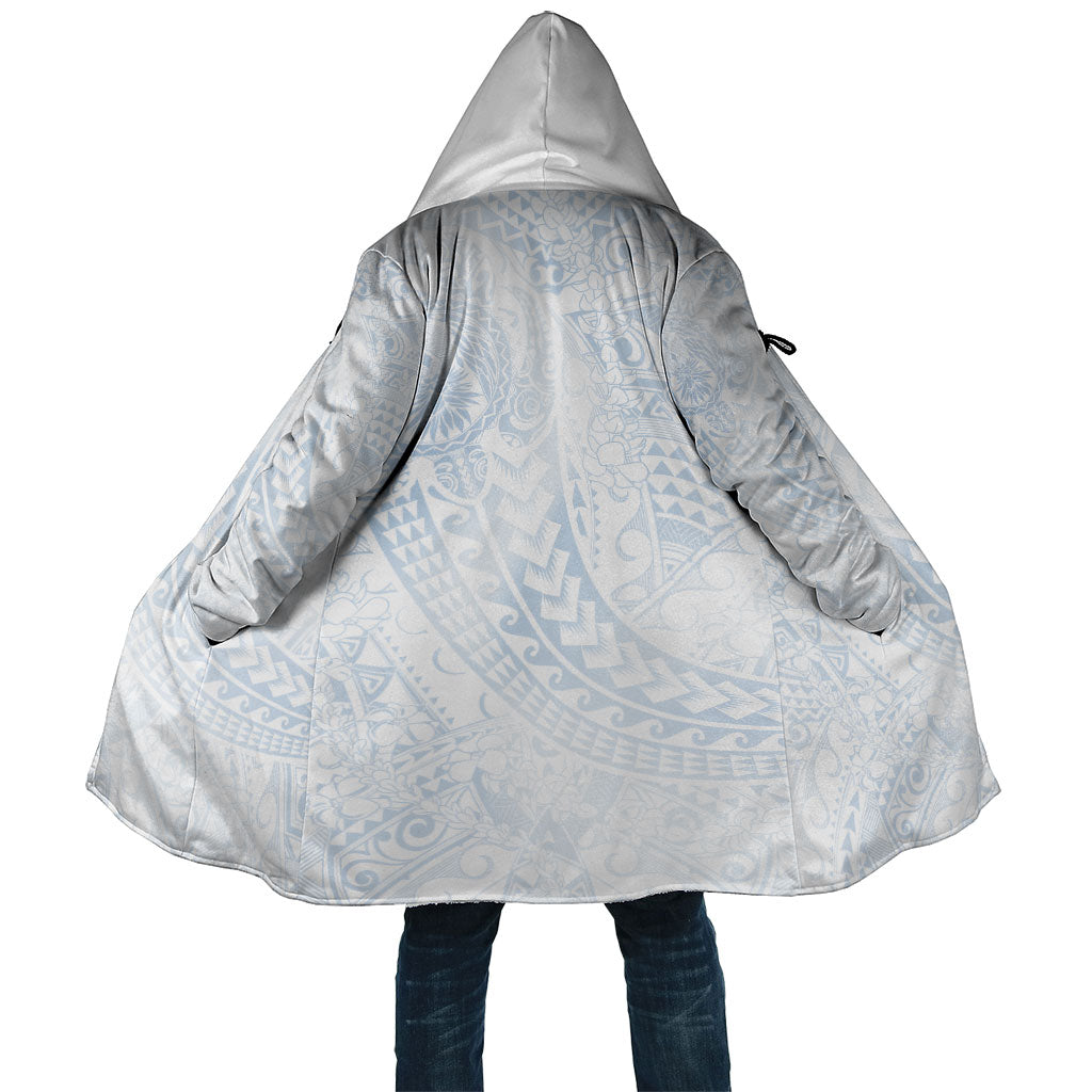 Hawaiian Turtles and Leis Cloak Tribal Kakau Pattern Airy White Blue Cloud Vibe LT03 Unisex White - Polynesian Pride