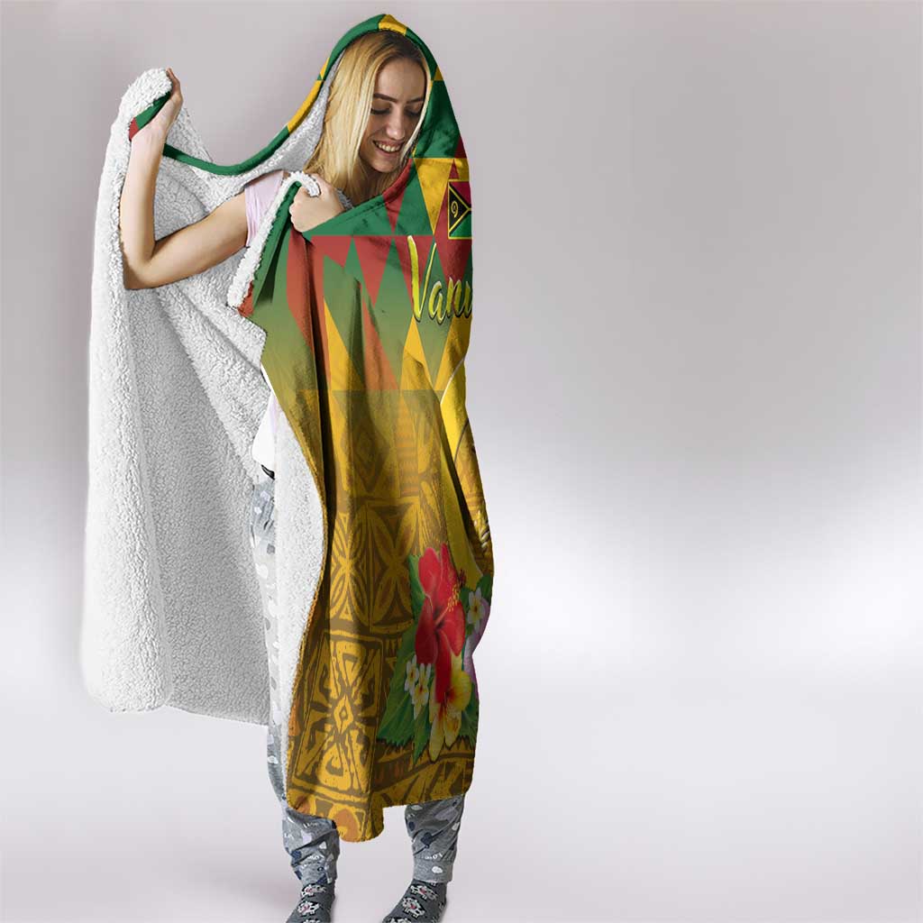 Melanesian Vanuatu Hooded Blanket With Tapa Tribal Pattern and Triangle Geometric Tricolor LT03 - Polynesian Pride