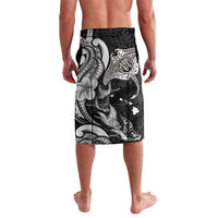Hawaiian Manta Rays Lavalava Tribal Hibiscus Polynesian Tattoos Black Color LT03 - Polynesian Pride