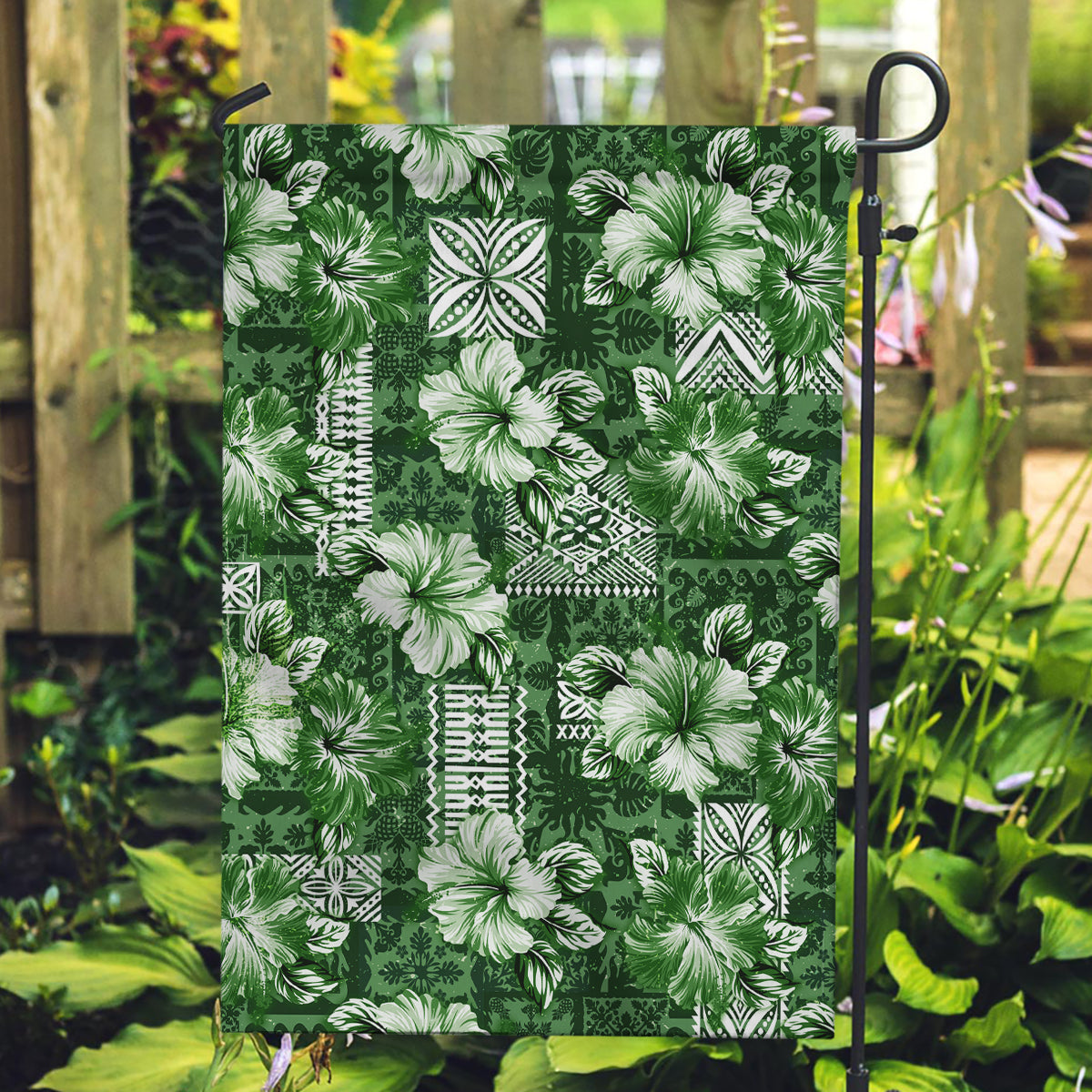 Hawaiian Quilt Pattern Garden Flag Hibiscus and Tribal Element Vintage Green Vibe LT03 Garden Flag Green - Polynesian Pride