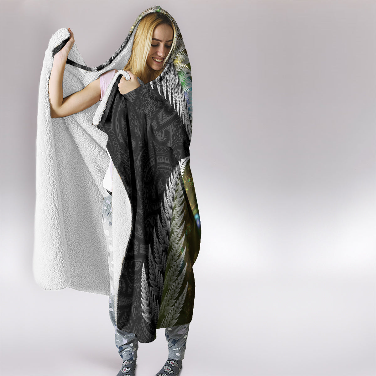 New Zealand Hooded Blanket Koru Abstract Art and Silver Fern Maori Pattern LT03 - Polynesian Pride